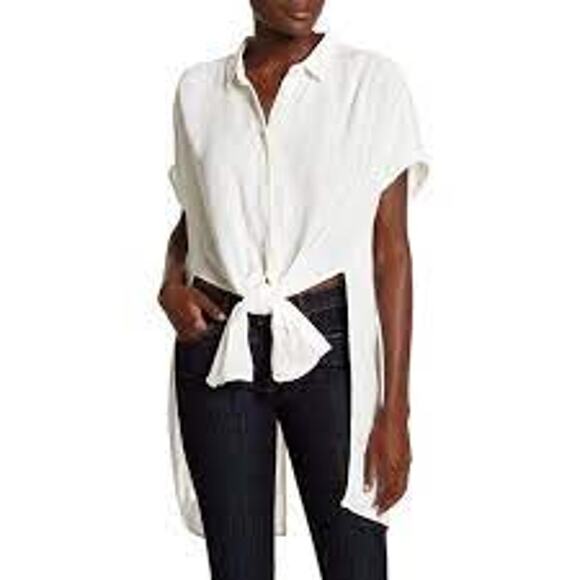 Astr The Label Ivory Textured Slit Tunic Blouse Size XS - Picture 1 of 7